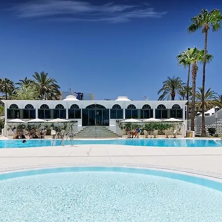 호텔 Parque Del Paraiso Ii 3*